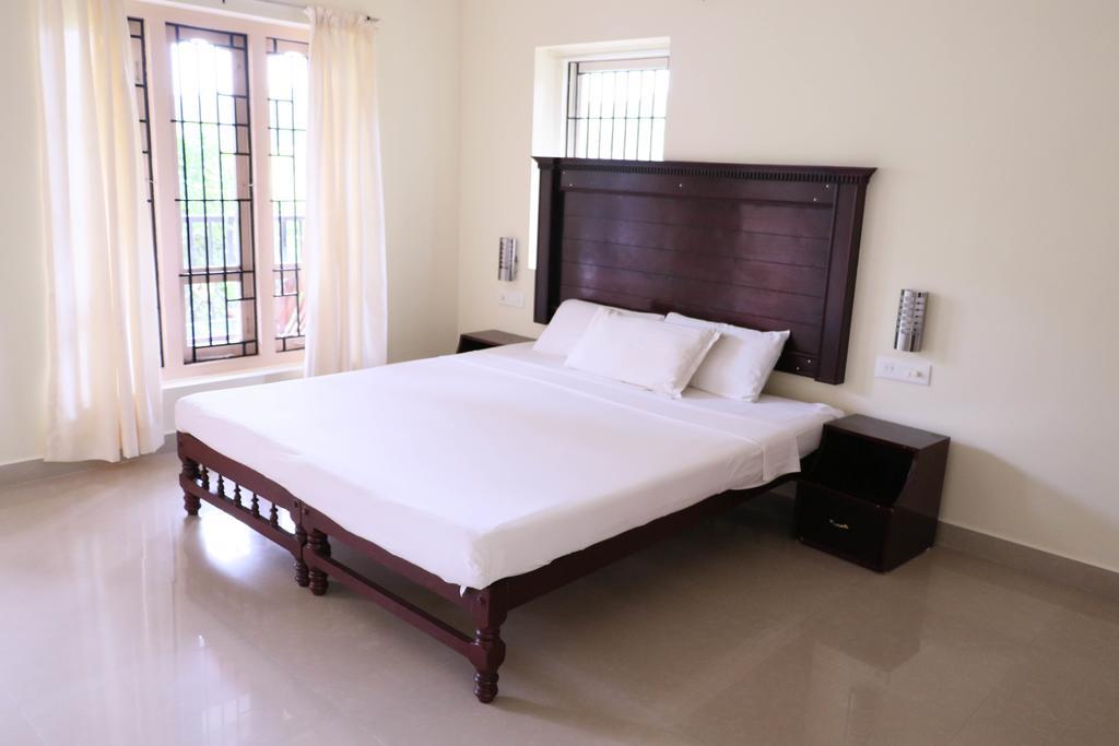 Апартаменты Kerala House Теккади Экстерьер фото