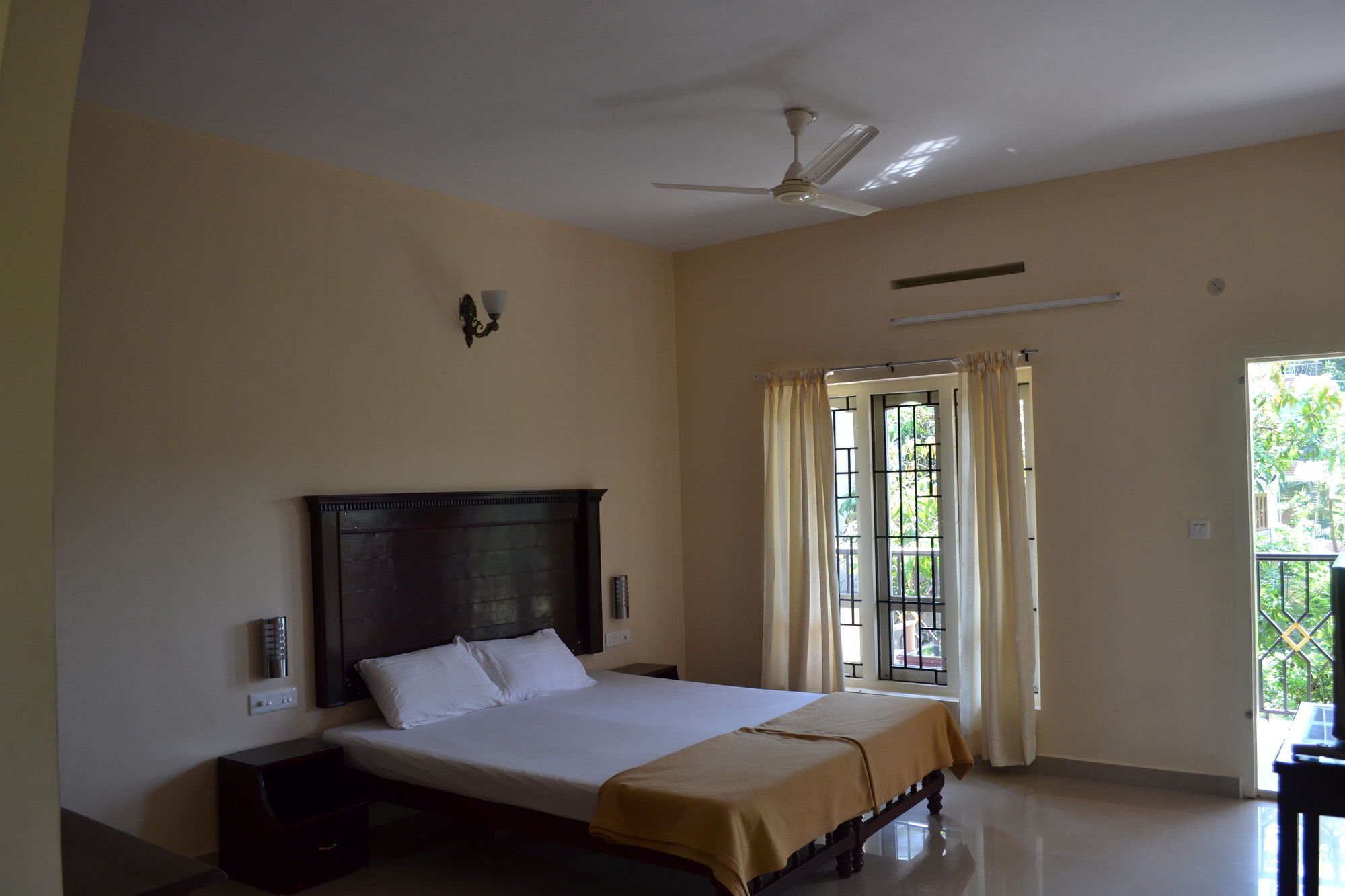 Апартаменты Kerala House Теккади Экстерьер фото